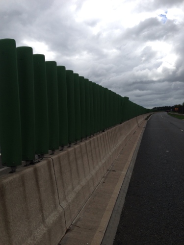 Barrier between me and the M6