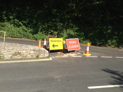 B3253 closed - not a sign you want to see on a cycle tour