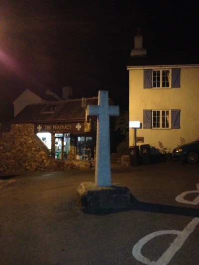 Newton Ferrers Cross