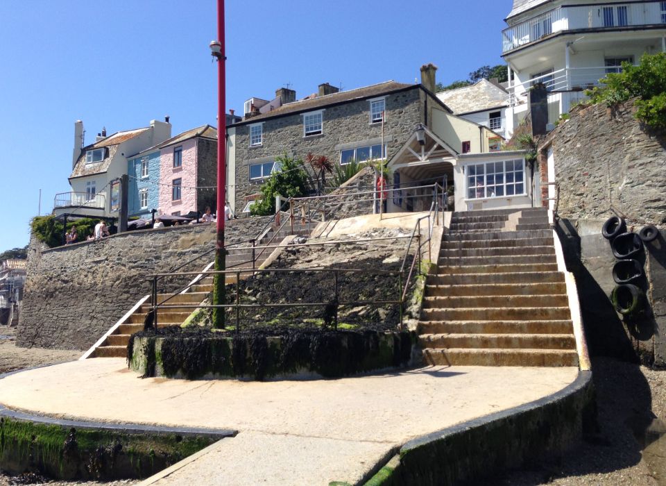 Salcombe - more steps to carry bike down