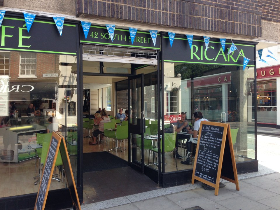 Cafe stop in Chichester