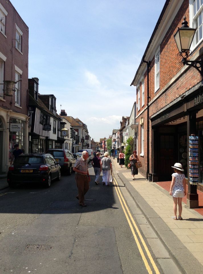 Rye - main street, many purveyors of ice cream