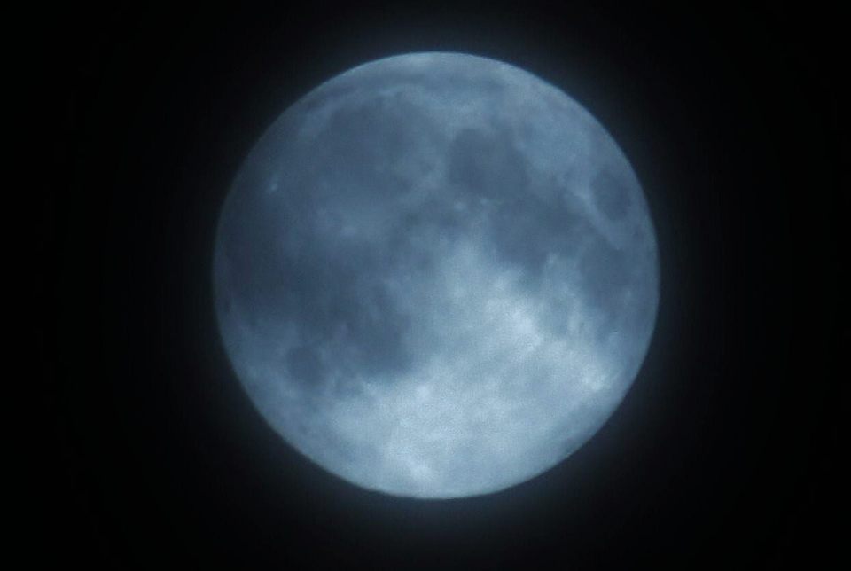 Moon max zoom and cropped, need a bigger lens