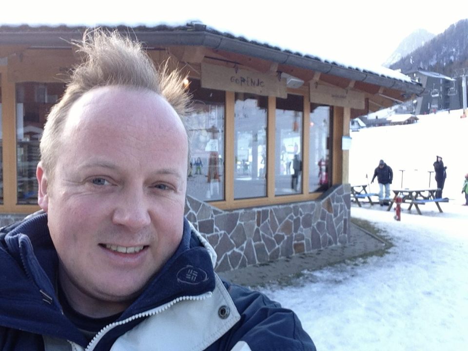 Skiing appears to make my hair stick up even more than usual